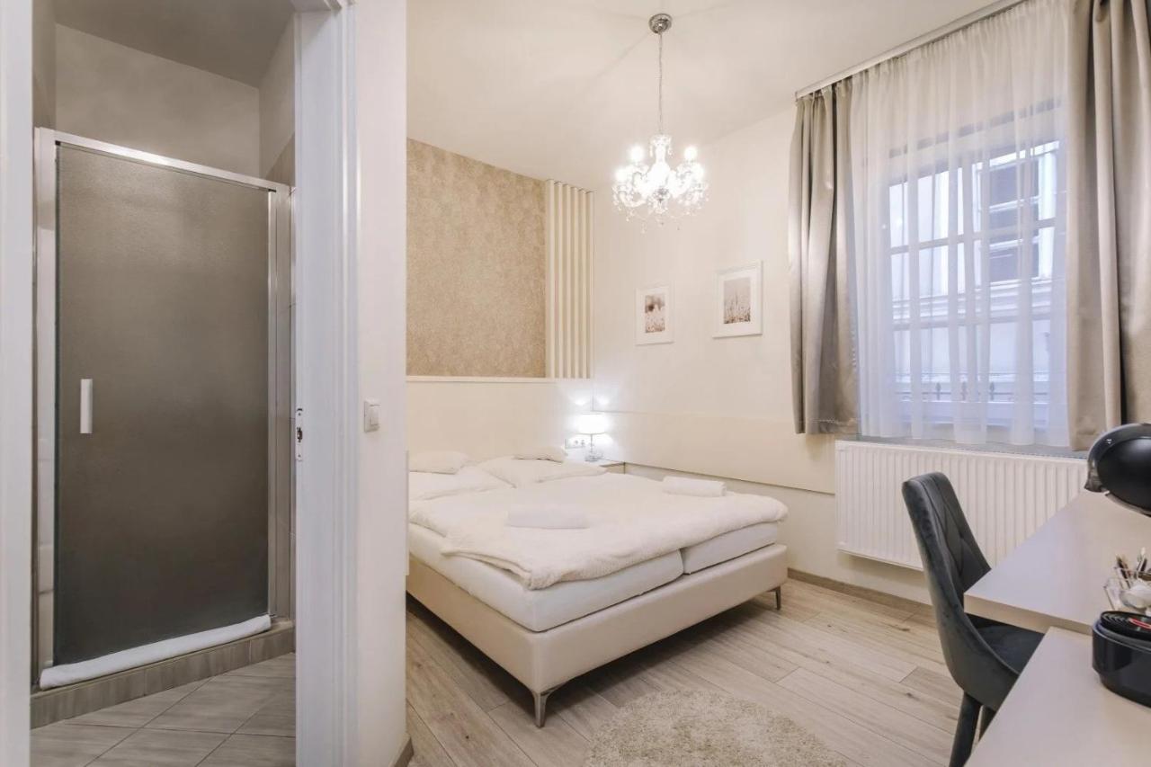 גיור Apartmanhaz Soho מראה חיצוני תמונה
