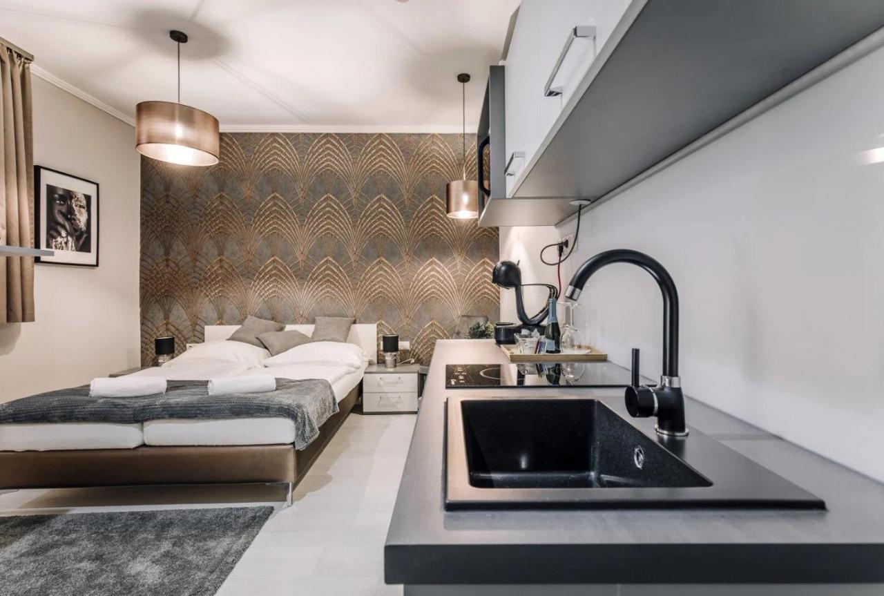 גיור Apartmanhaz Soho מראה חיצוני תמונה
