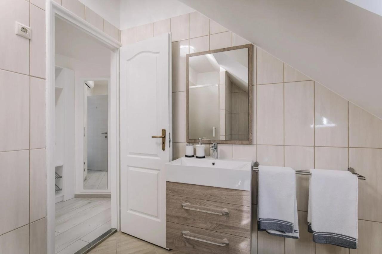 גיור Apartmanhaz Soho מראה חיצוני תמונה